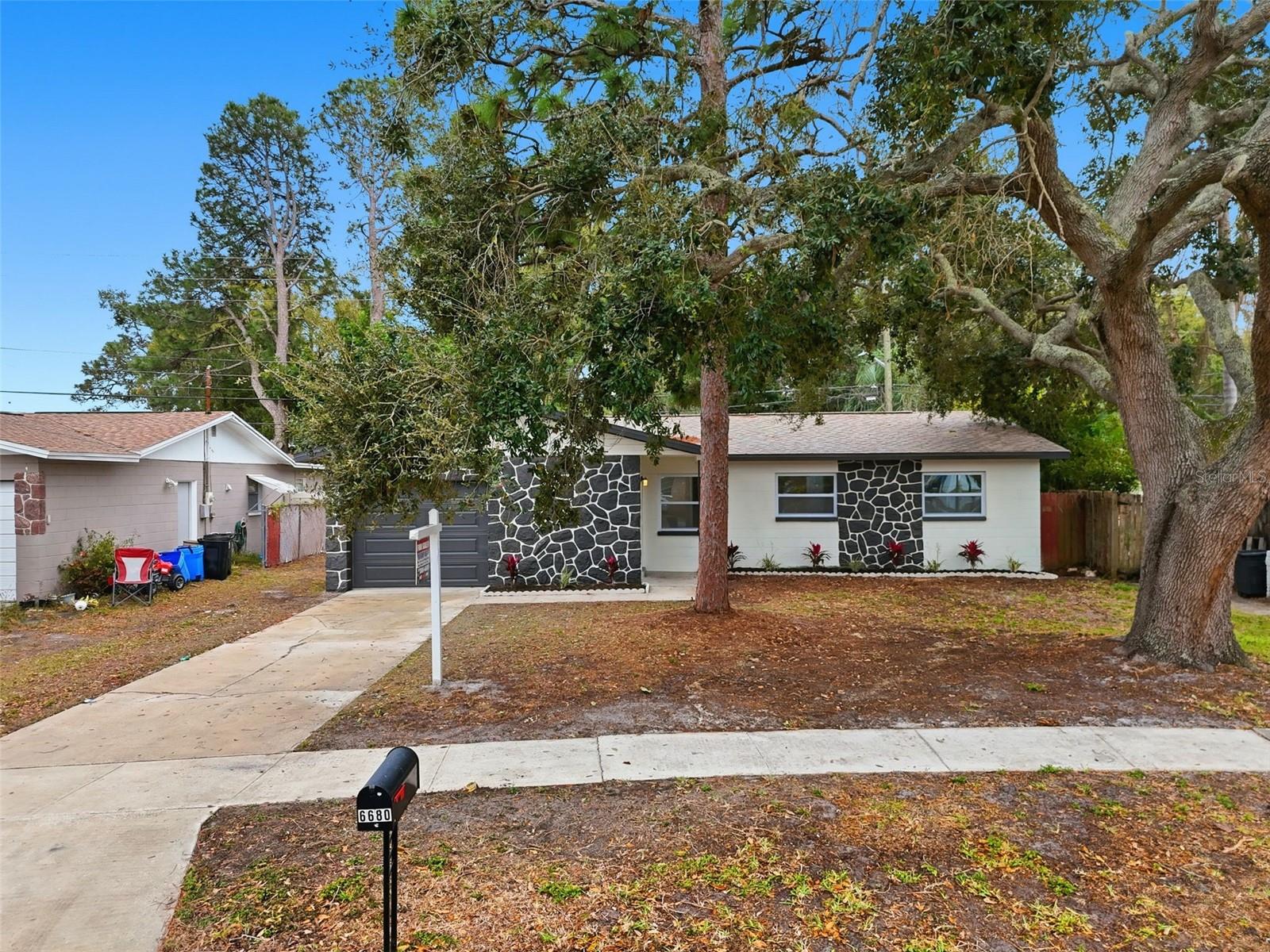 6680 99TH AVE N, PINELLAS PARK, FL, 33782