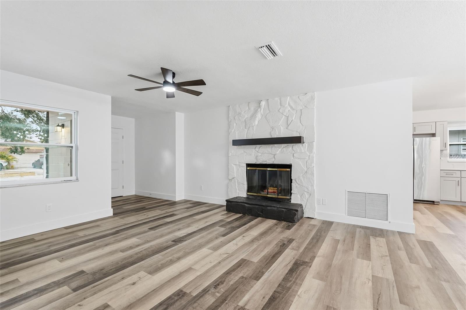 6680 99TH AVE N, PINELLAS PARK, FL, 33782