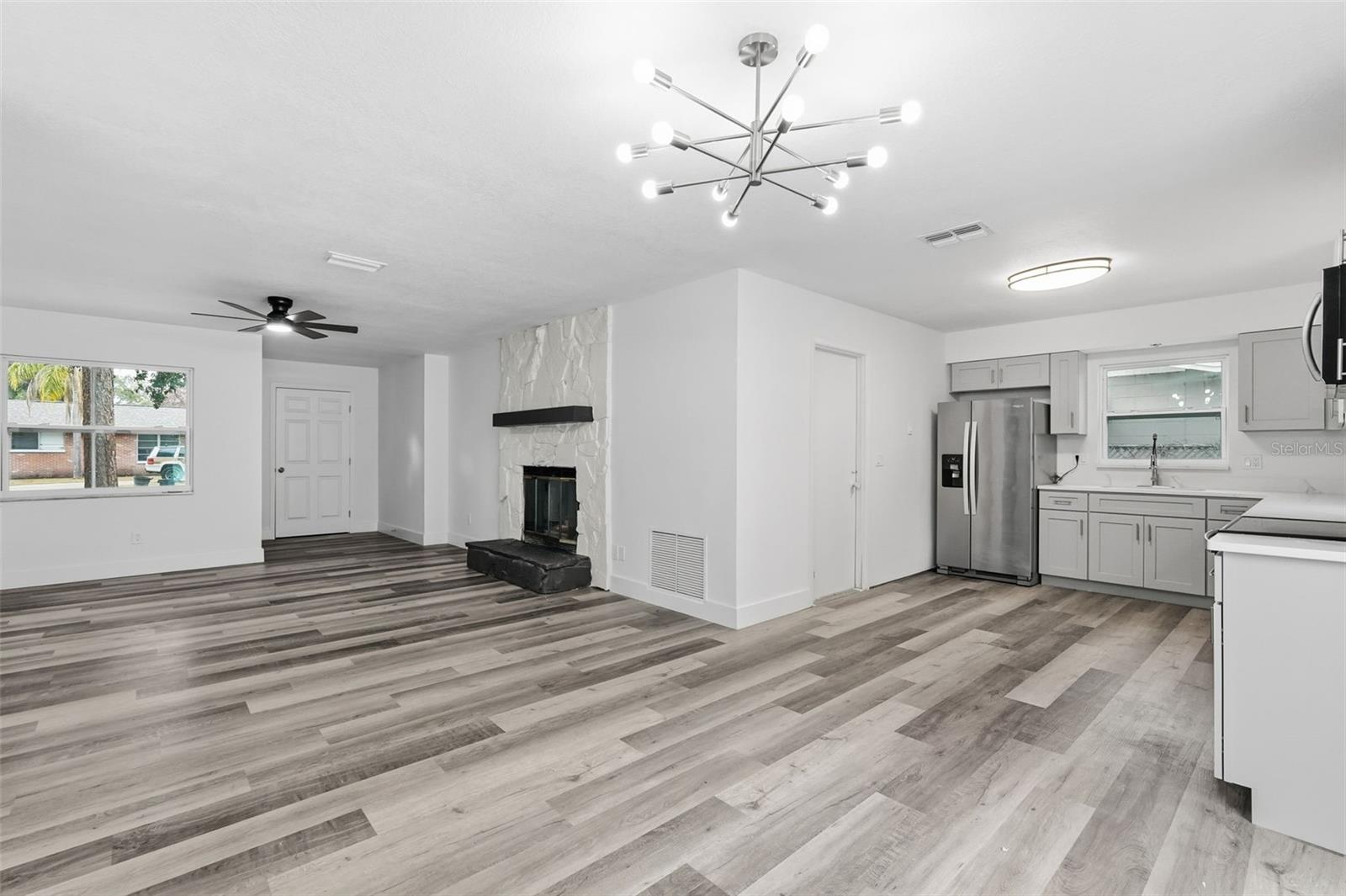 6680 99TH AVE N, PINELLAS PARK, FL, 33782