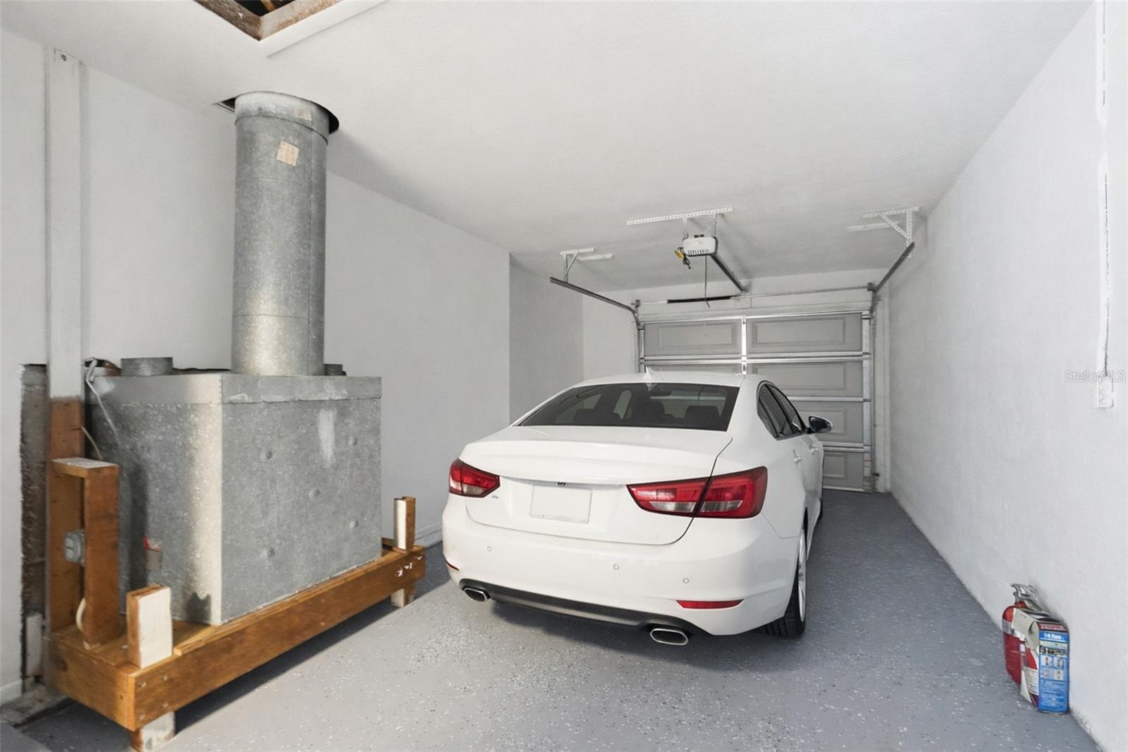 6680 99TH AVE N, PINELLAS PARK, FL, 33782