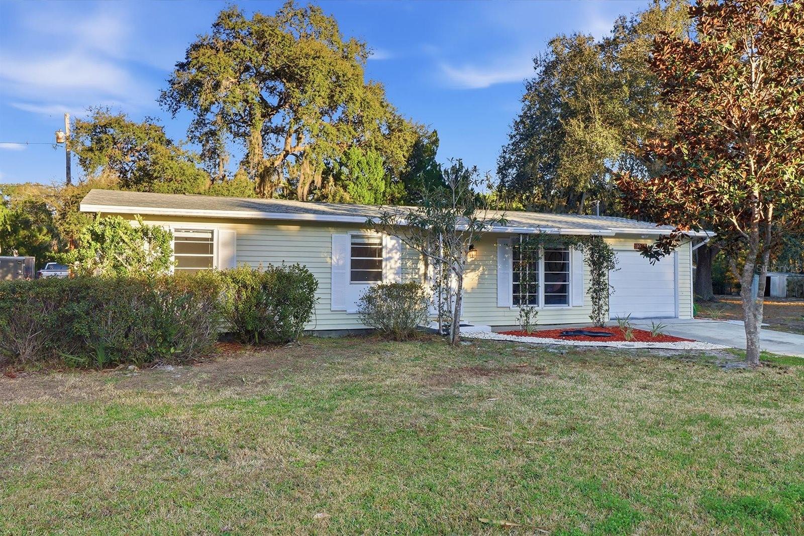 1045 N FAN PALM PT, CRYSTAL RIVER, FL, 34429