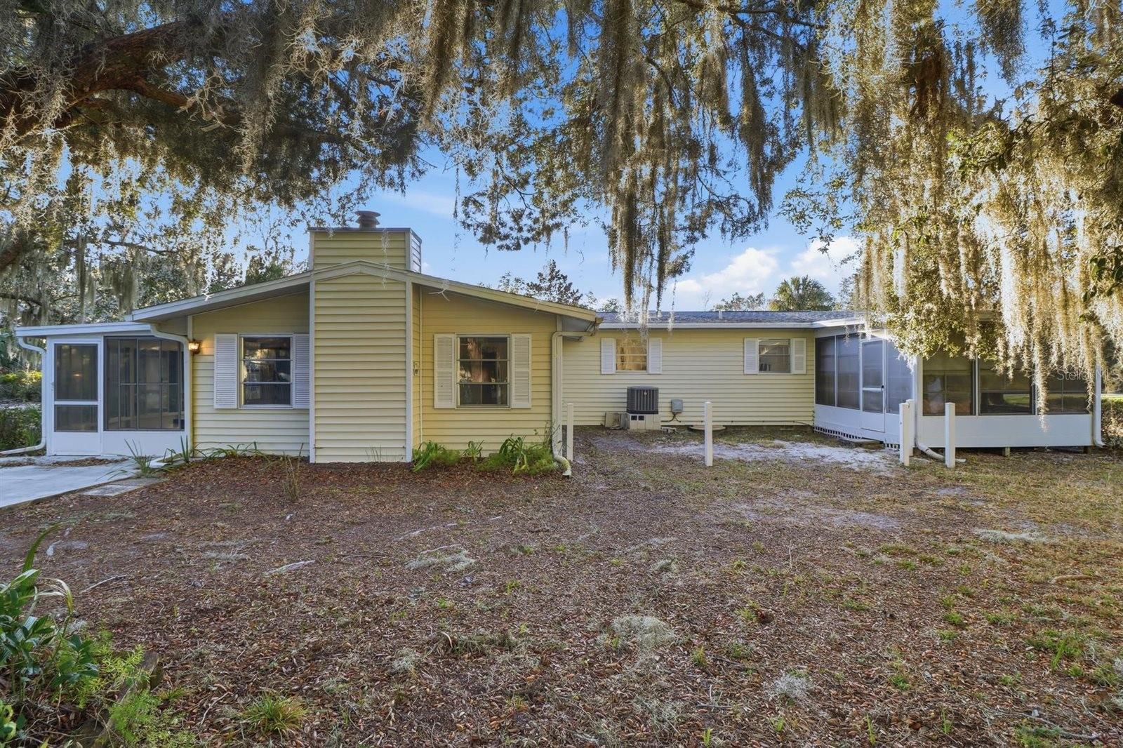 1045 N FAN PALM PT, CRYSTAL RIVER, FL, 34429