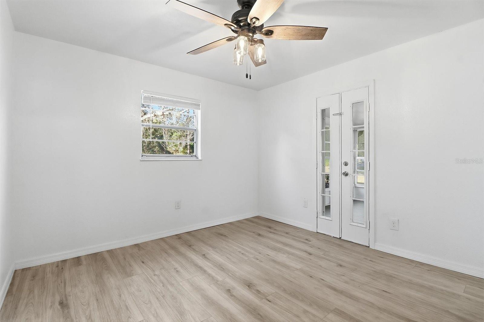 1045 N FAN PALM PT, CRYSTAL RIVER, FL, 34429