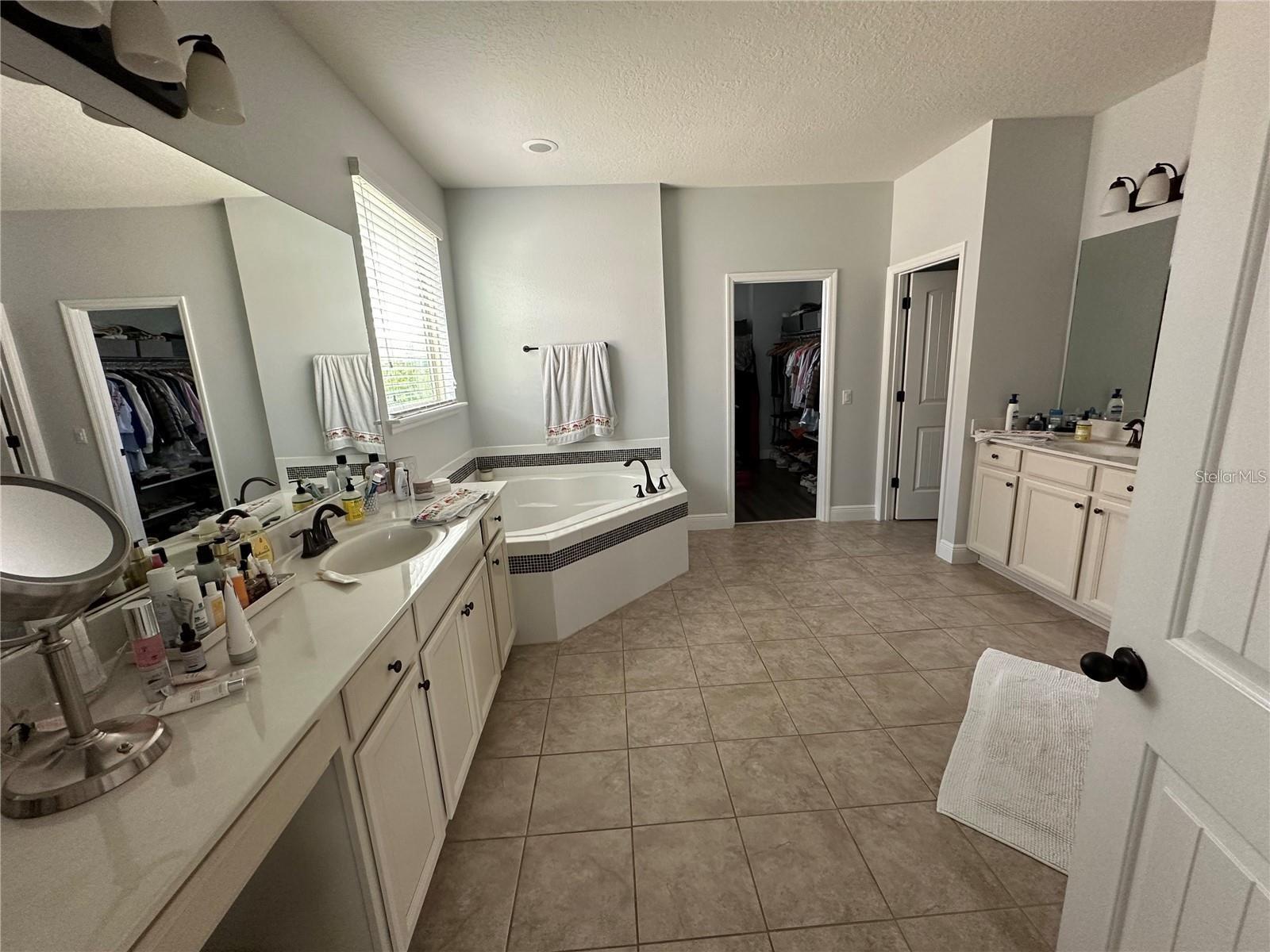 8370 LOOKOUT POINT DR., WINDERMERE, FL, 34786