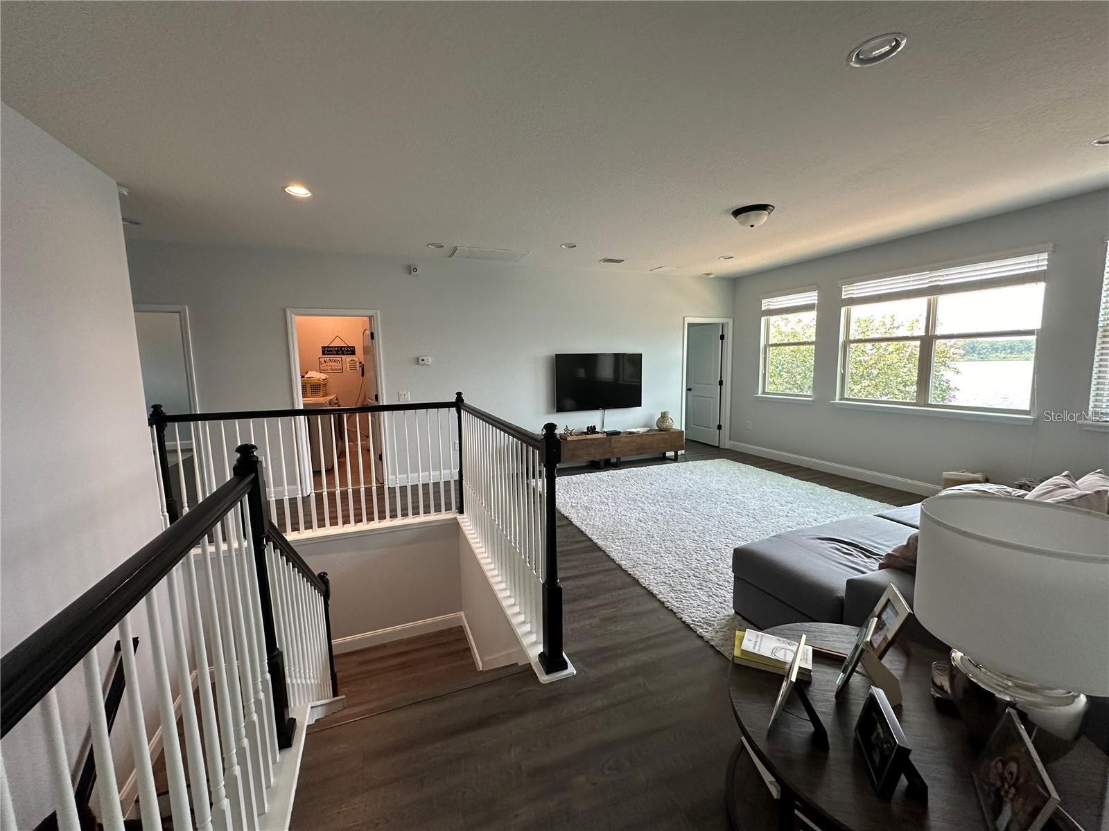 8370 LOOKOUT POINT DR., WINDERMERE, FL, 34786