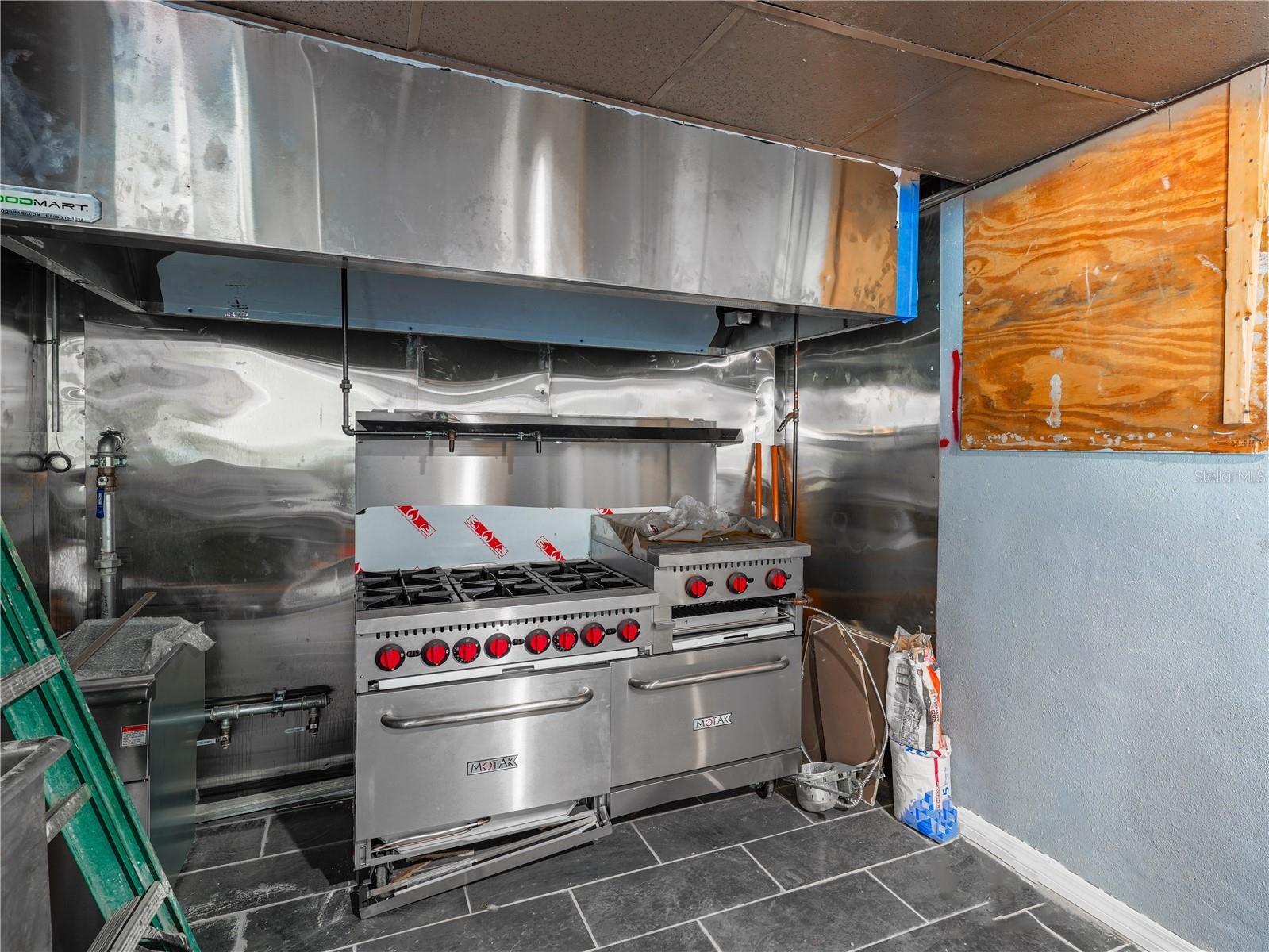 409 MARTIN LUTHER KING BLVD NE, WINTER HAVEN, FL, 33881