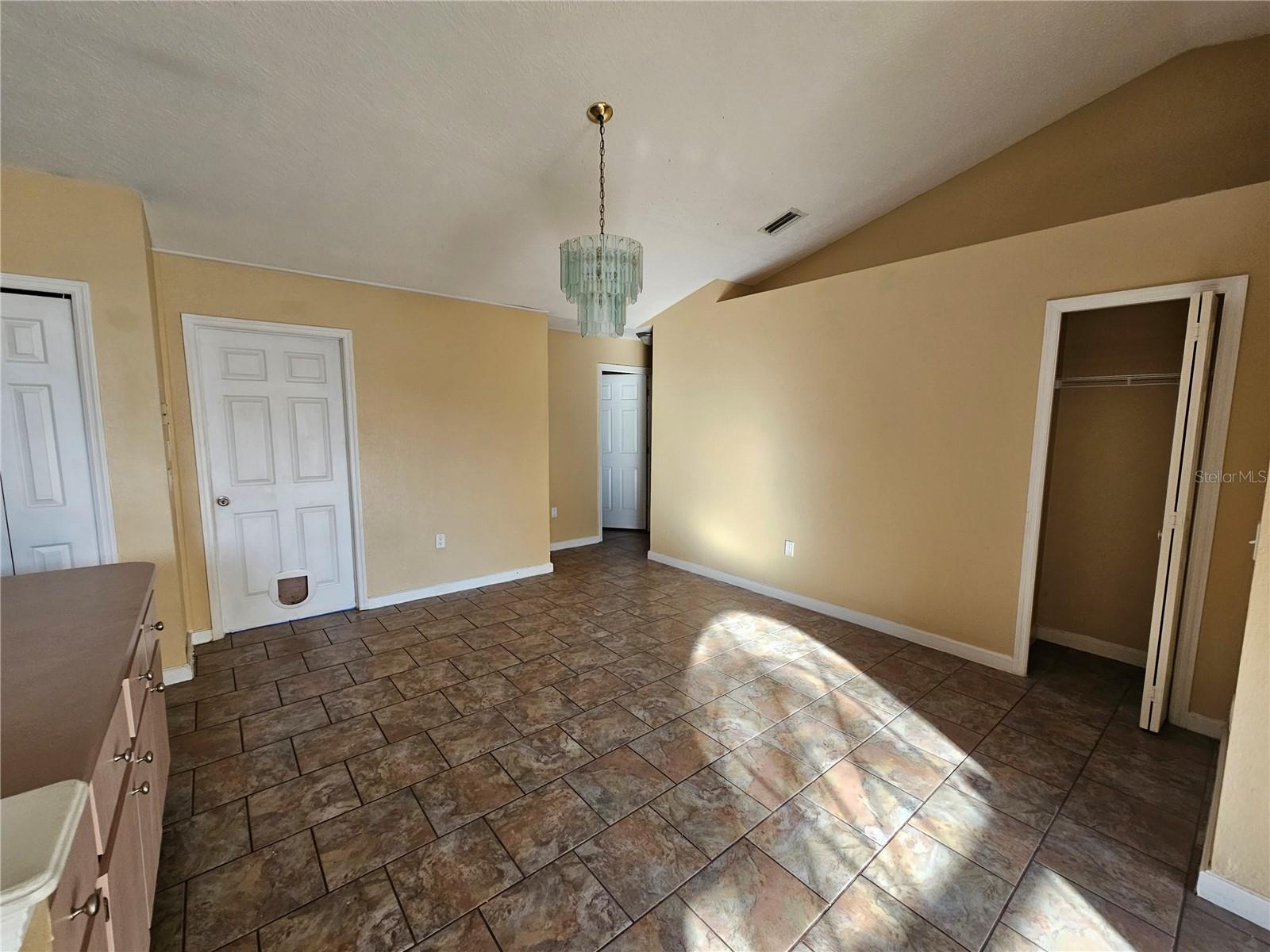 2940 DUPONT ST, EUSTIS, FL, 32726