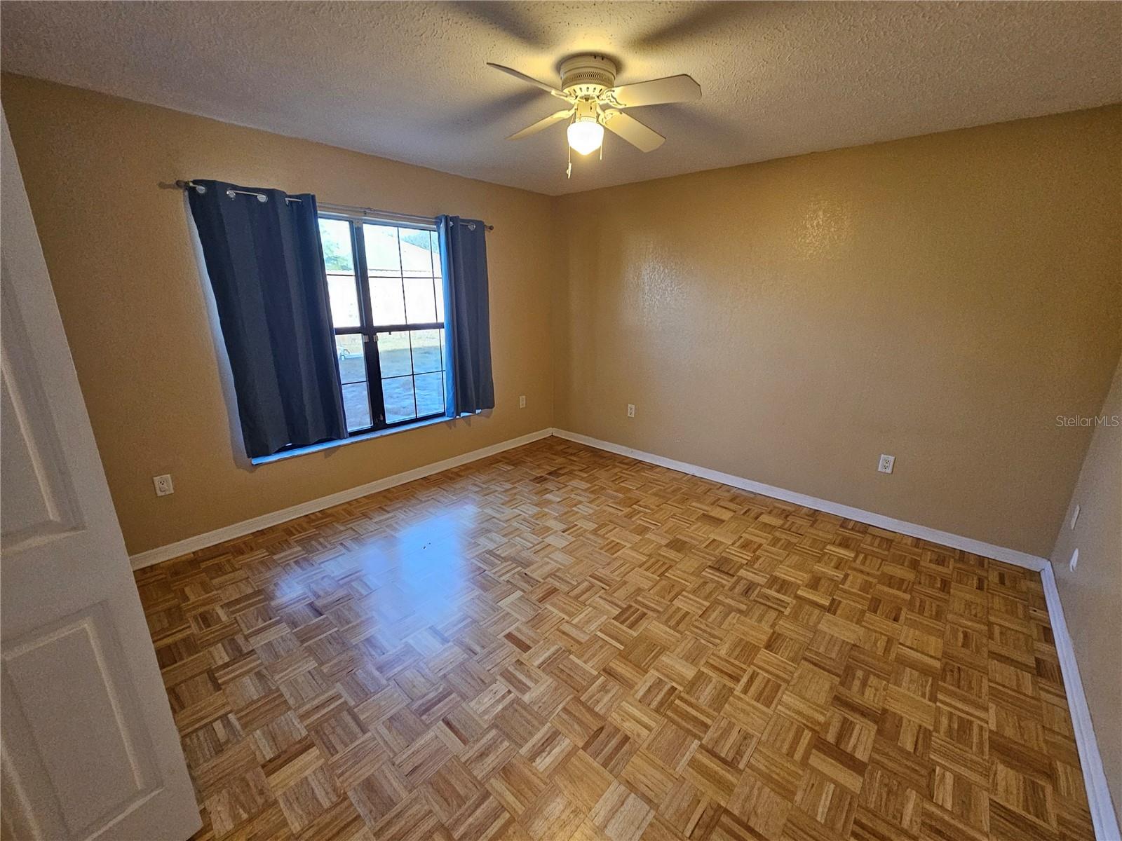 2940 DUPONT ST, EUSTIS, FL, 32726