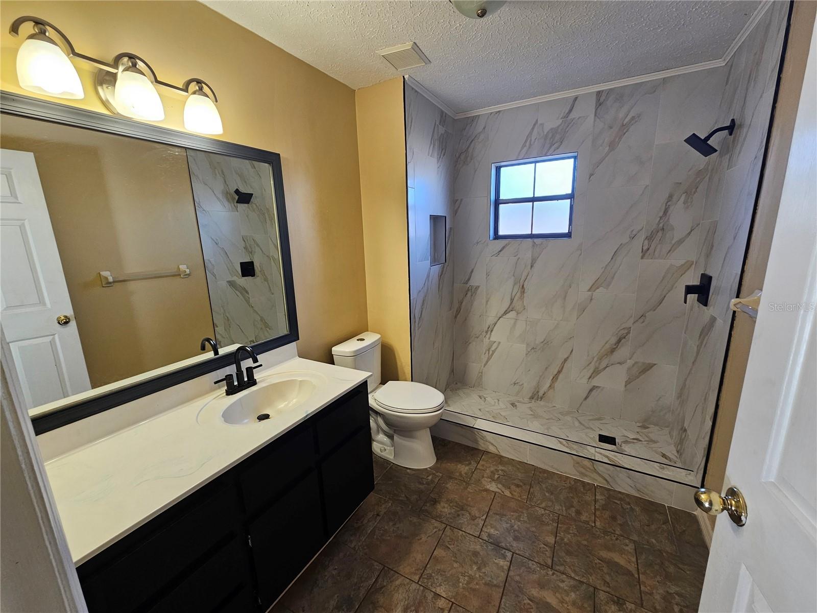 2940 DUPONT ST, EUSTIS, FL, 32726