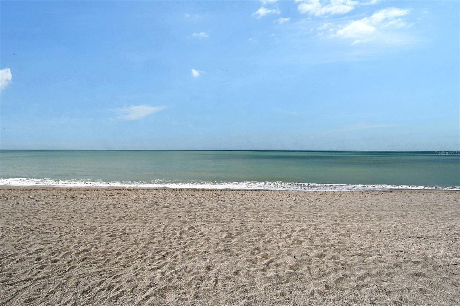 A4681098 Property Photo