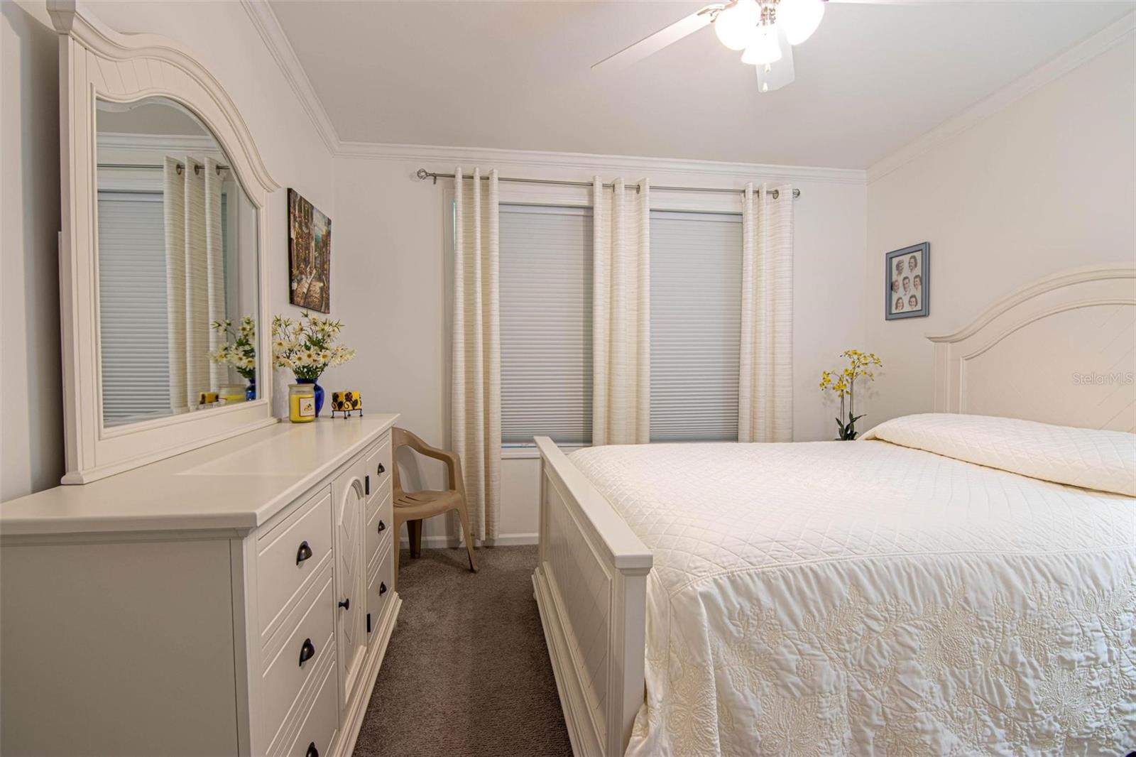 417 SNEAD DR, NORTH FORT MYERS, FL, 33903