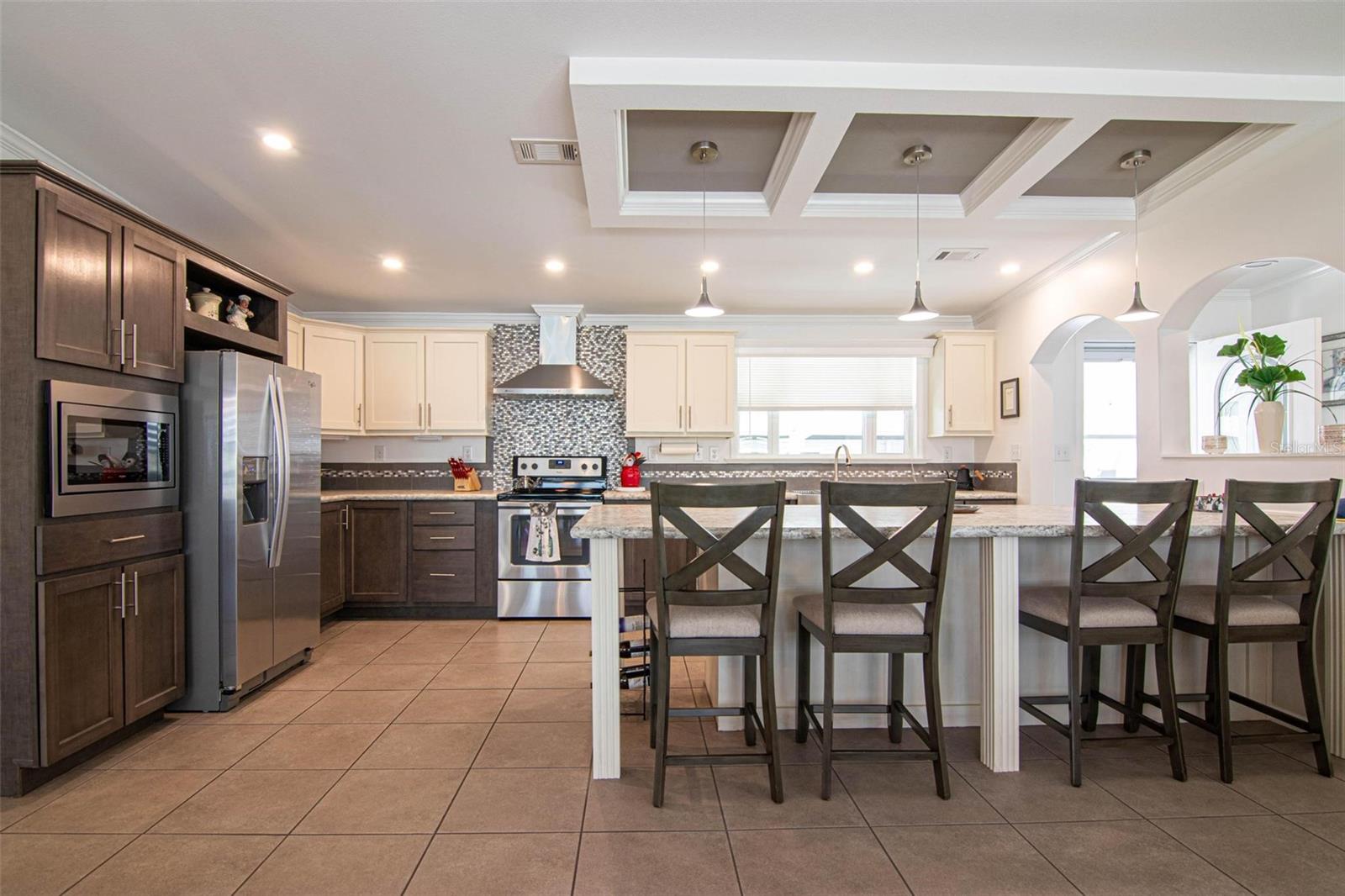 417 SNEAD DR, NORTH FORT MYERS, FL, 33903