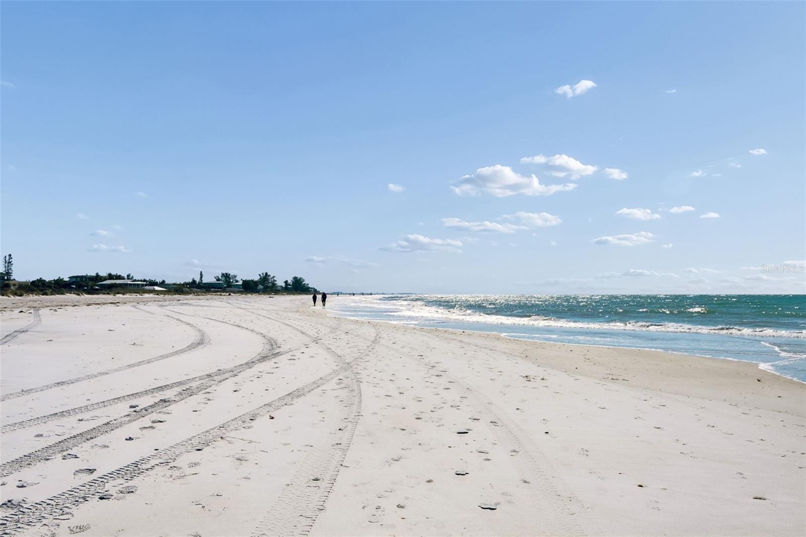 TB8472180 Property Photo