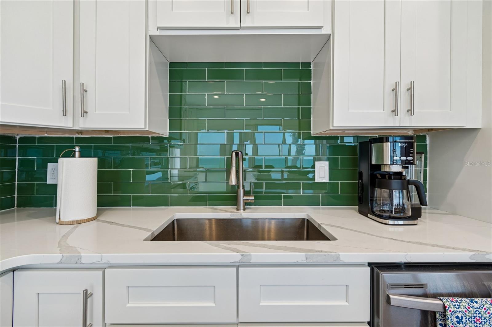 TB8472180 Property Photo