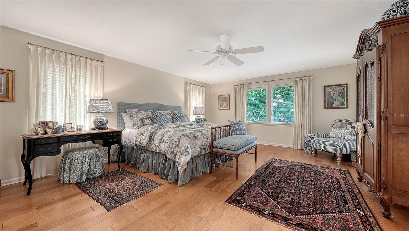 A4681101 Property Photo