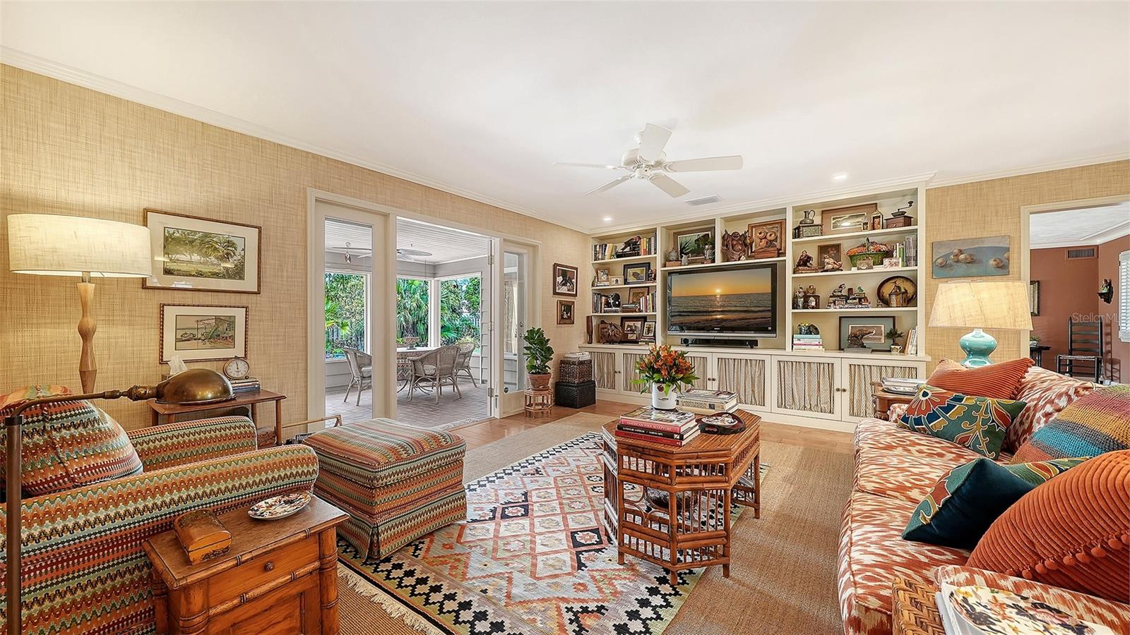 A4681101 Property Photo