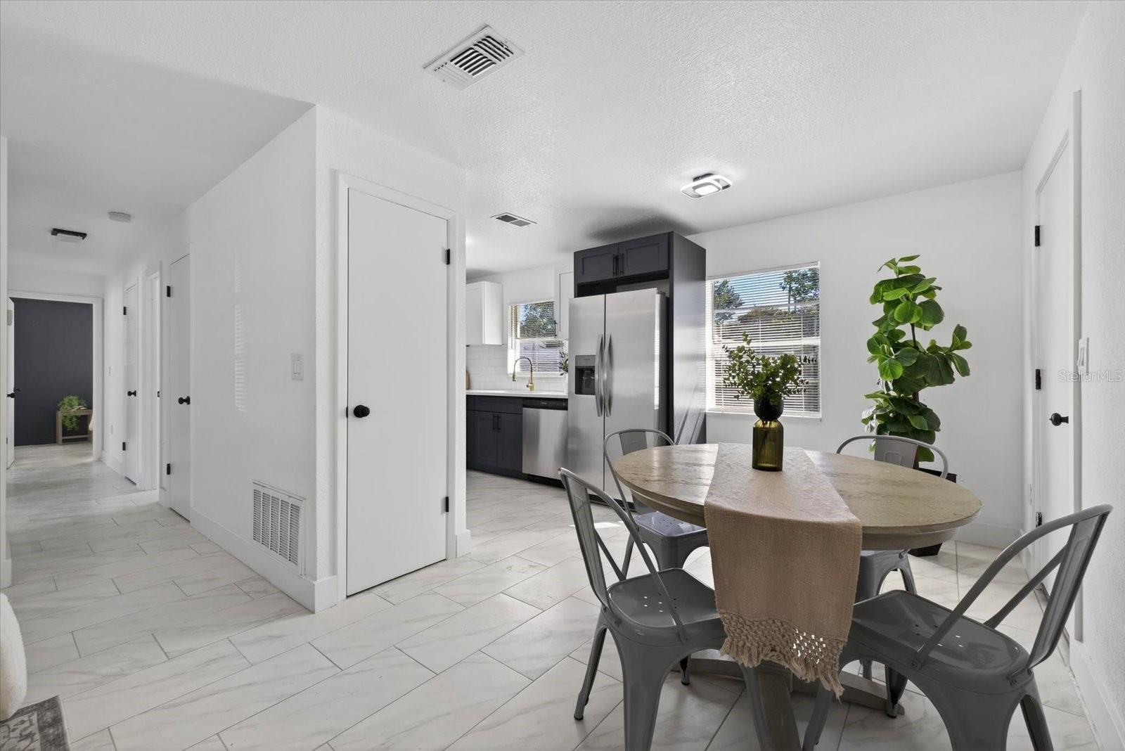 8309 TUPELO DR, TAMPA, FL, 33637