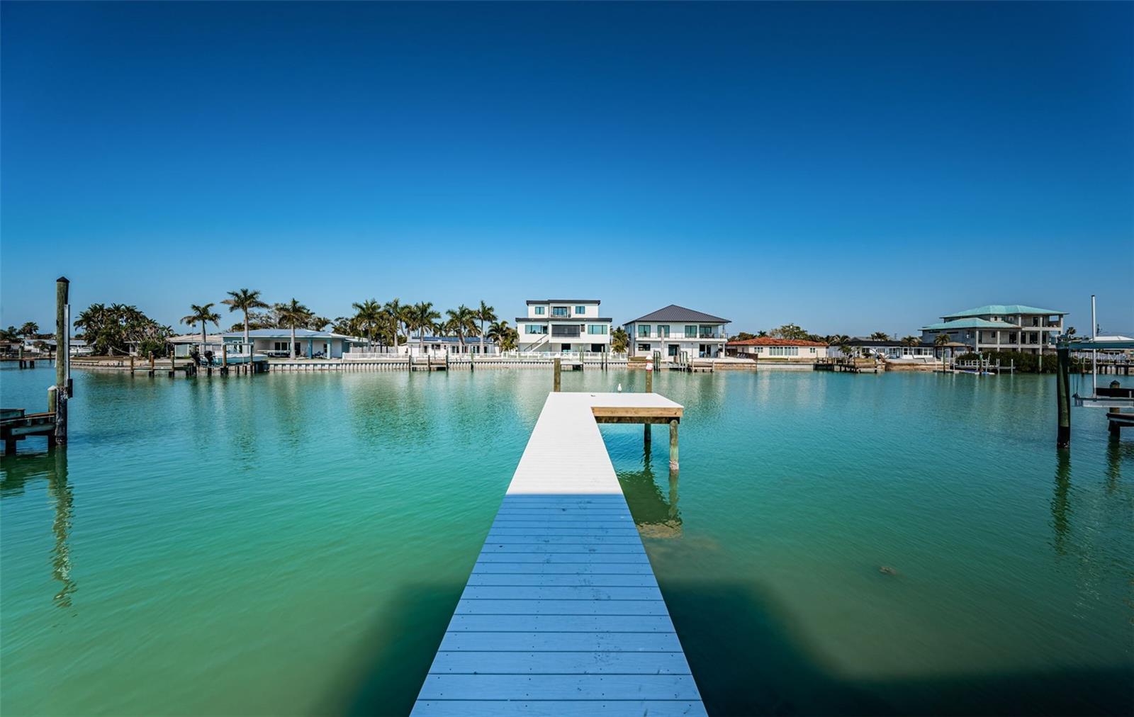 TB8472198 Property Photo