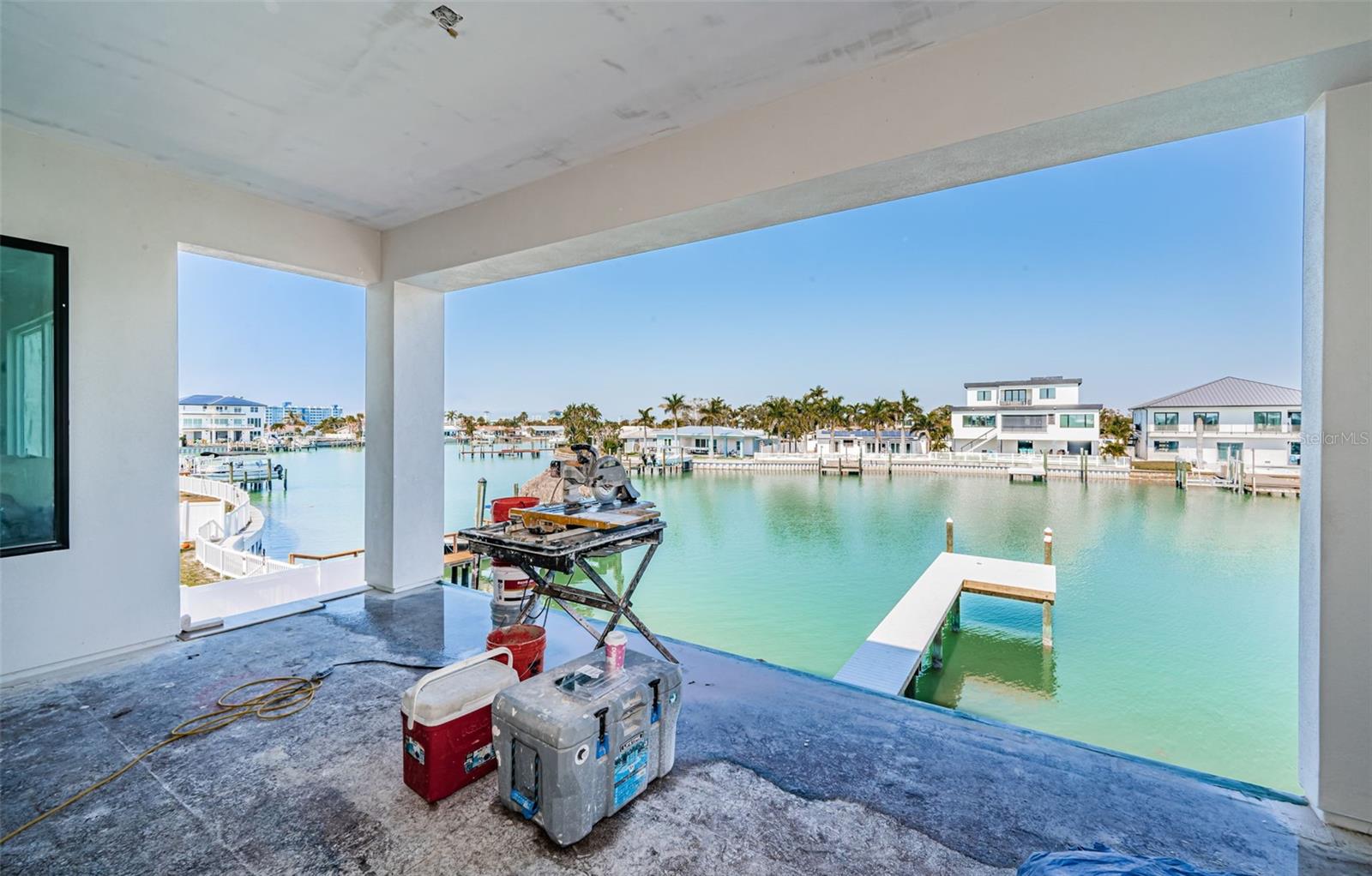 TB8472198 Property Photo