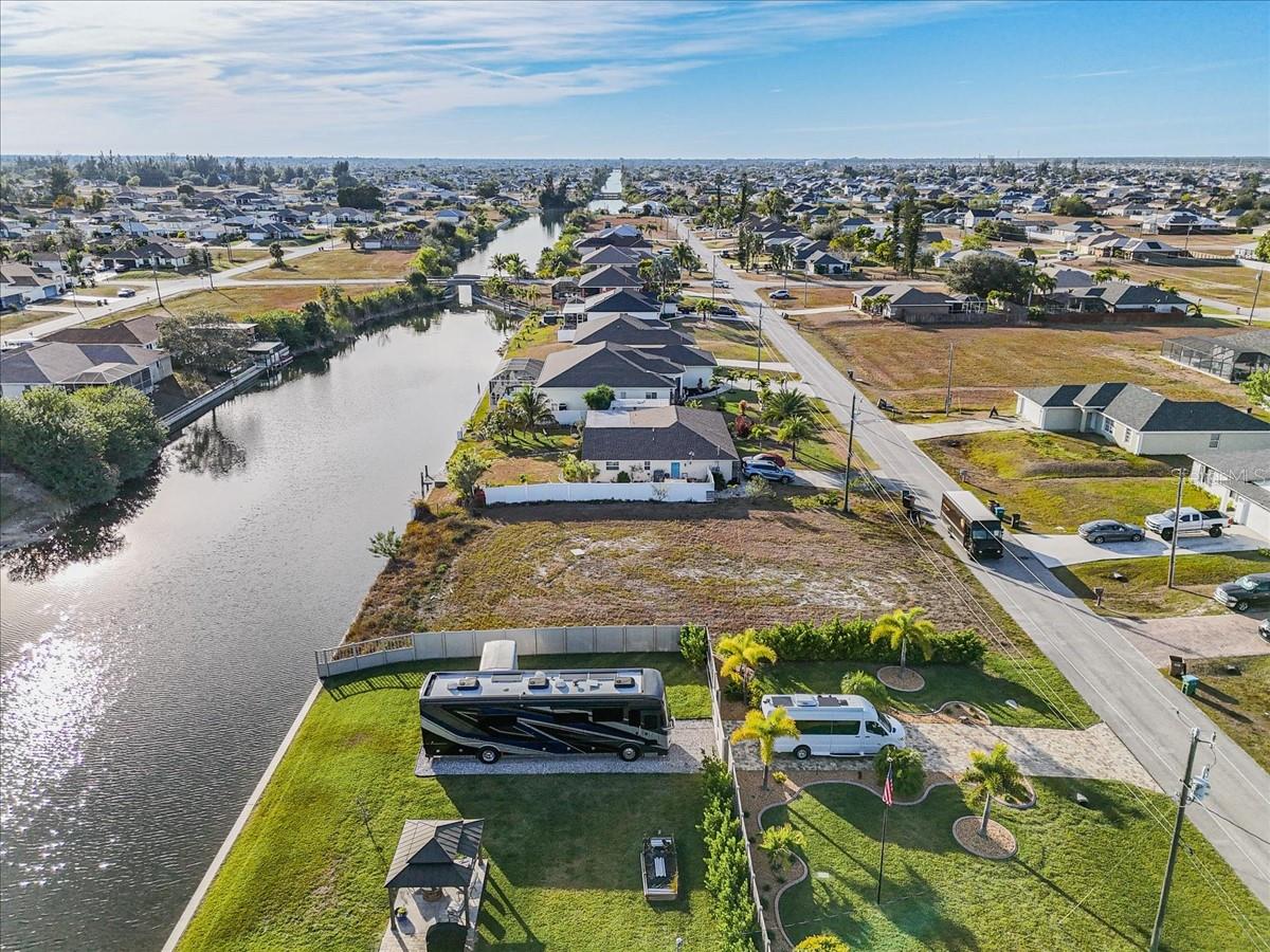 322 NE 20TH ST, CAPE CORAL, FL, 33909