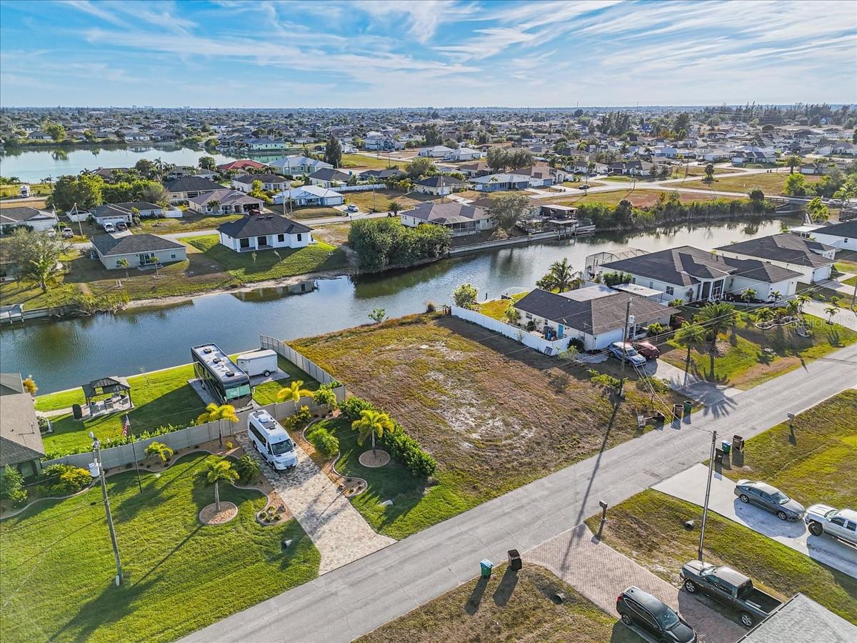 322 NE 20TH ST, CAPE CORAL, FL, 33909