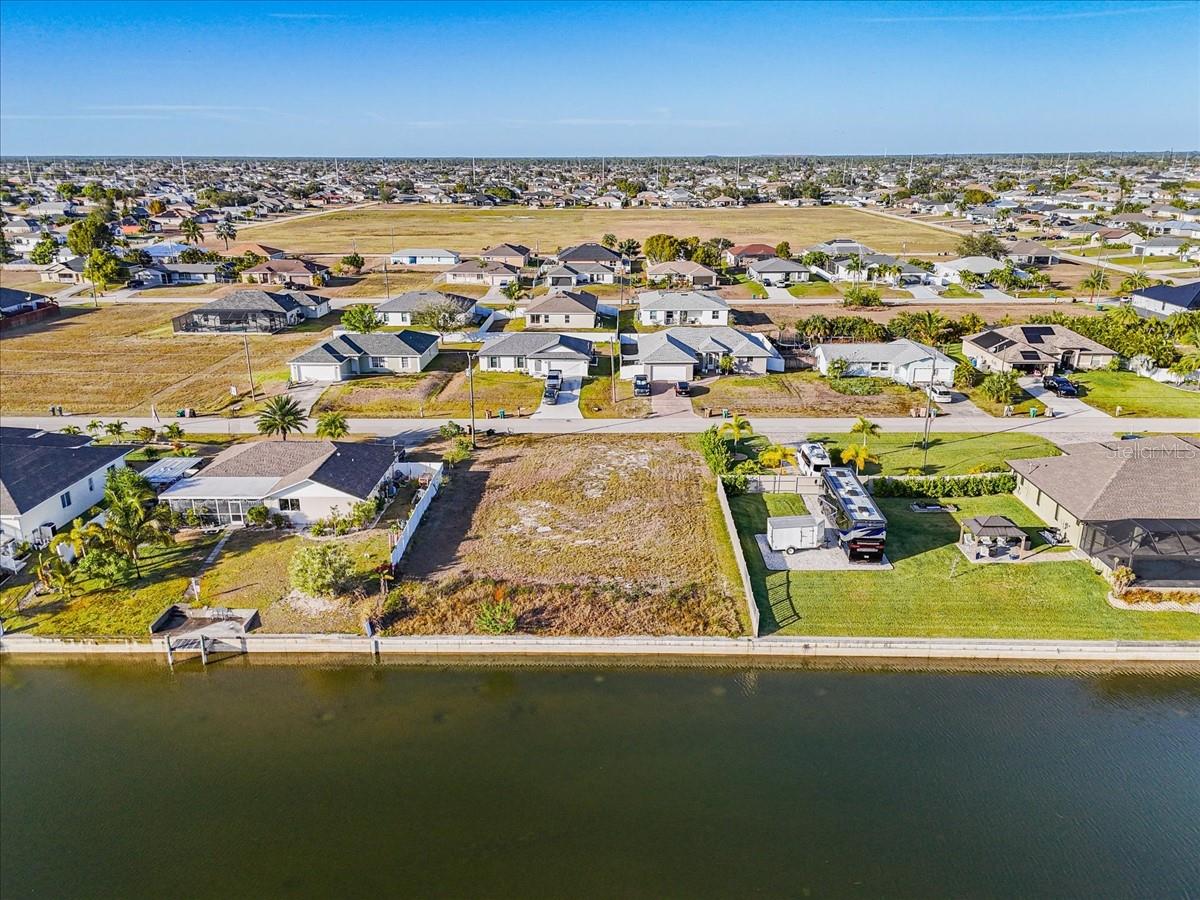 322 NE 20TH ST, CAPE CORAL, FL, 33909