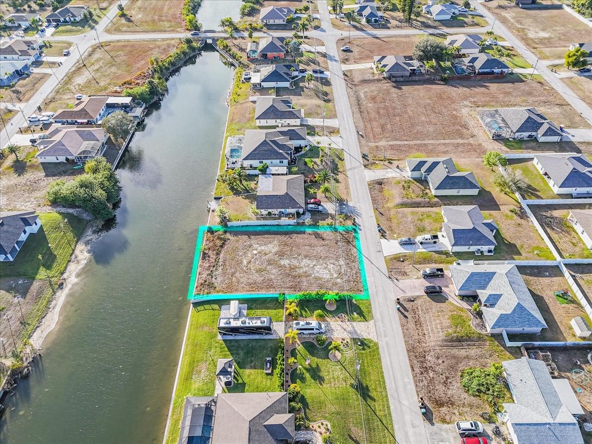 322 NE 20TH ST, CAPE CORAL, FL, 33909