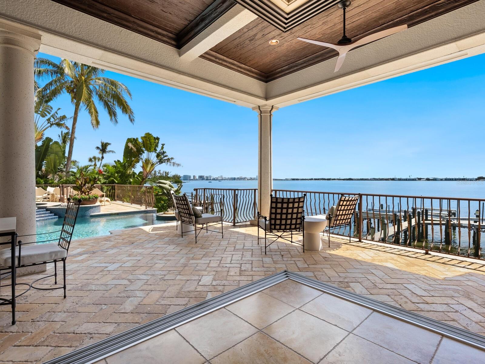 A4681123 Property Photo