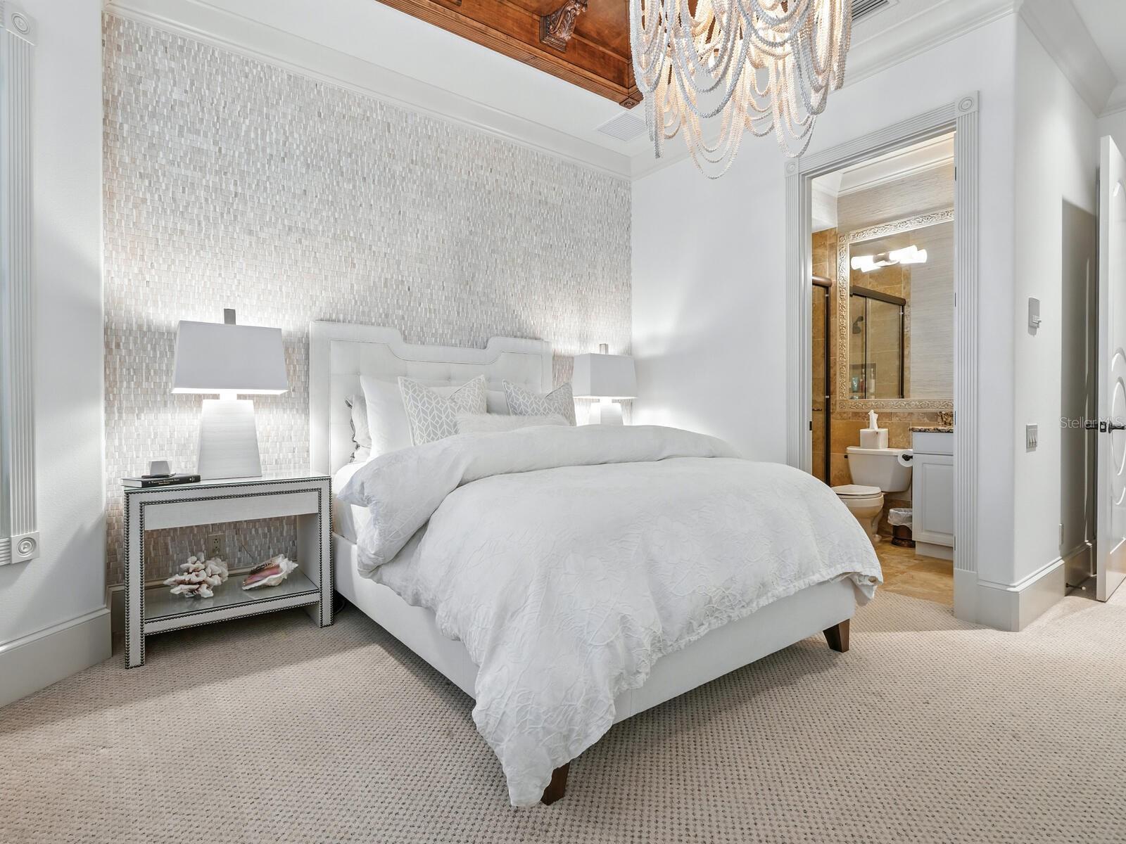 A4681123 Property Photo