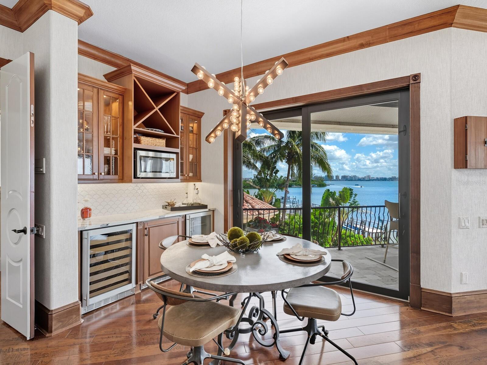 A4681123 Property Photo