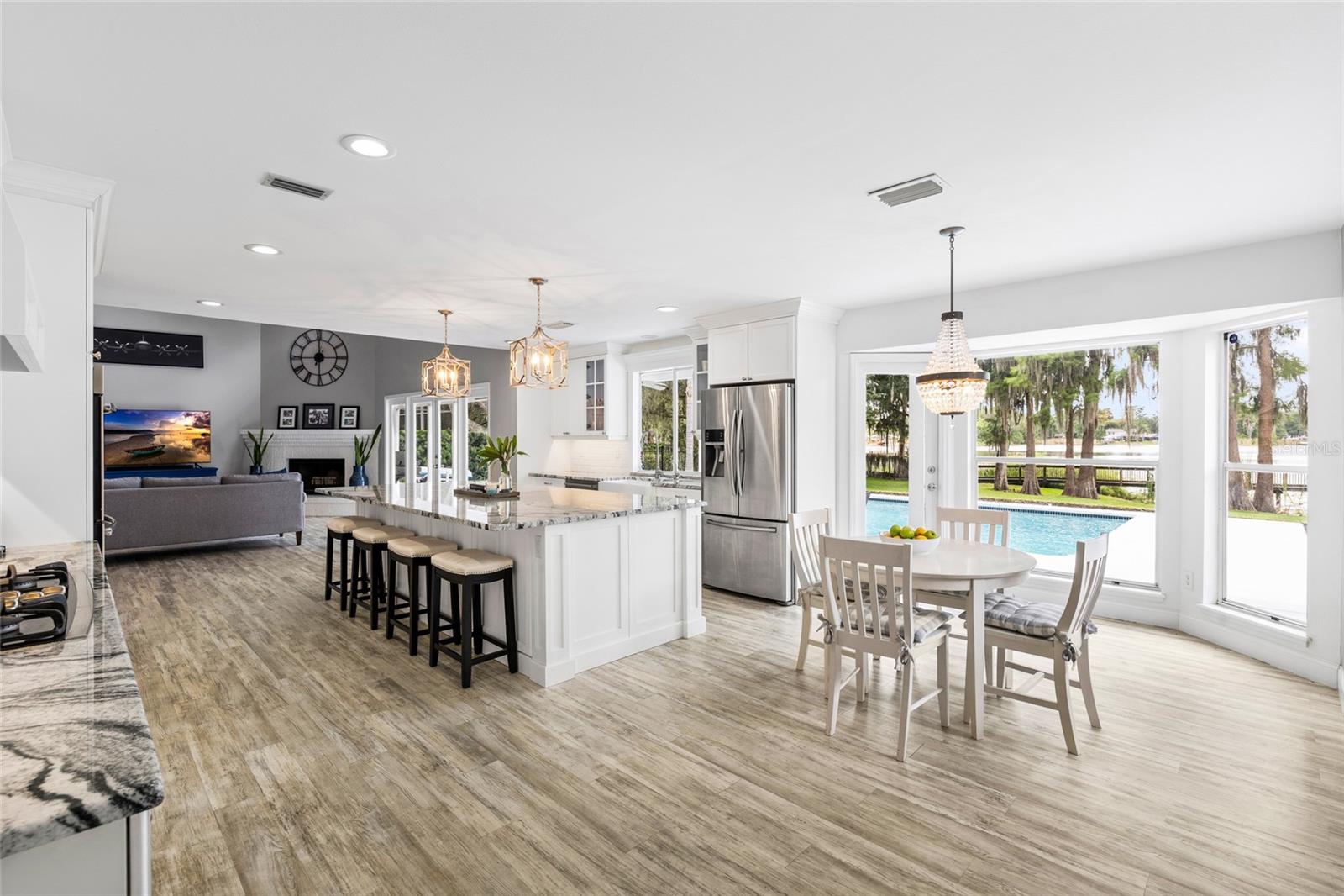 18010 CLEAR LAKE DR, LUTZ, FL, 33548