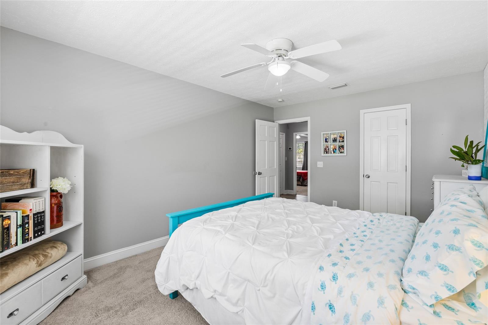 18010 CLEAR LAKE DR, LUTZ, FL, 33548