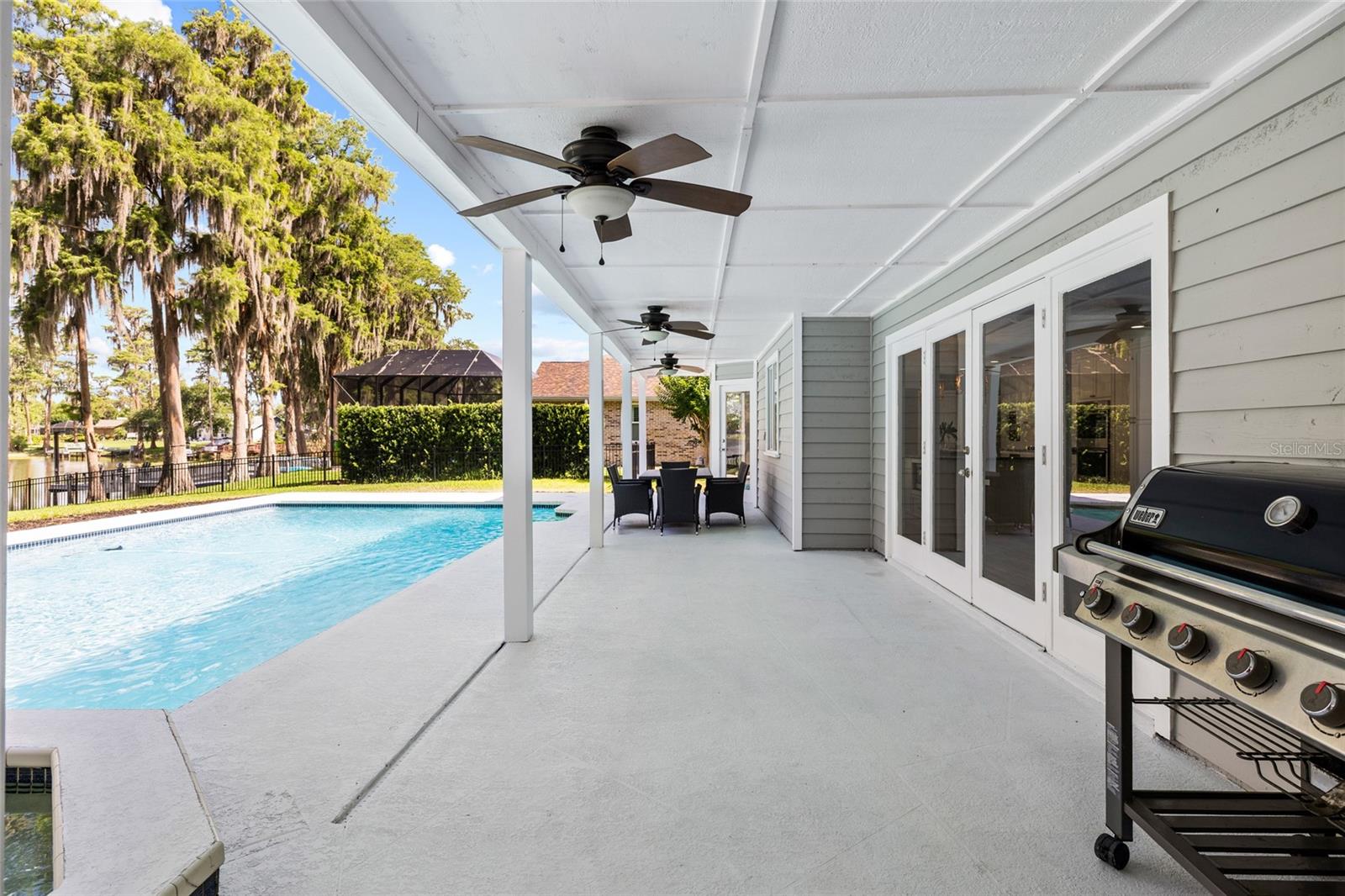 18010 CLEAR LAKE DR, LUTZ, FL, 33548