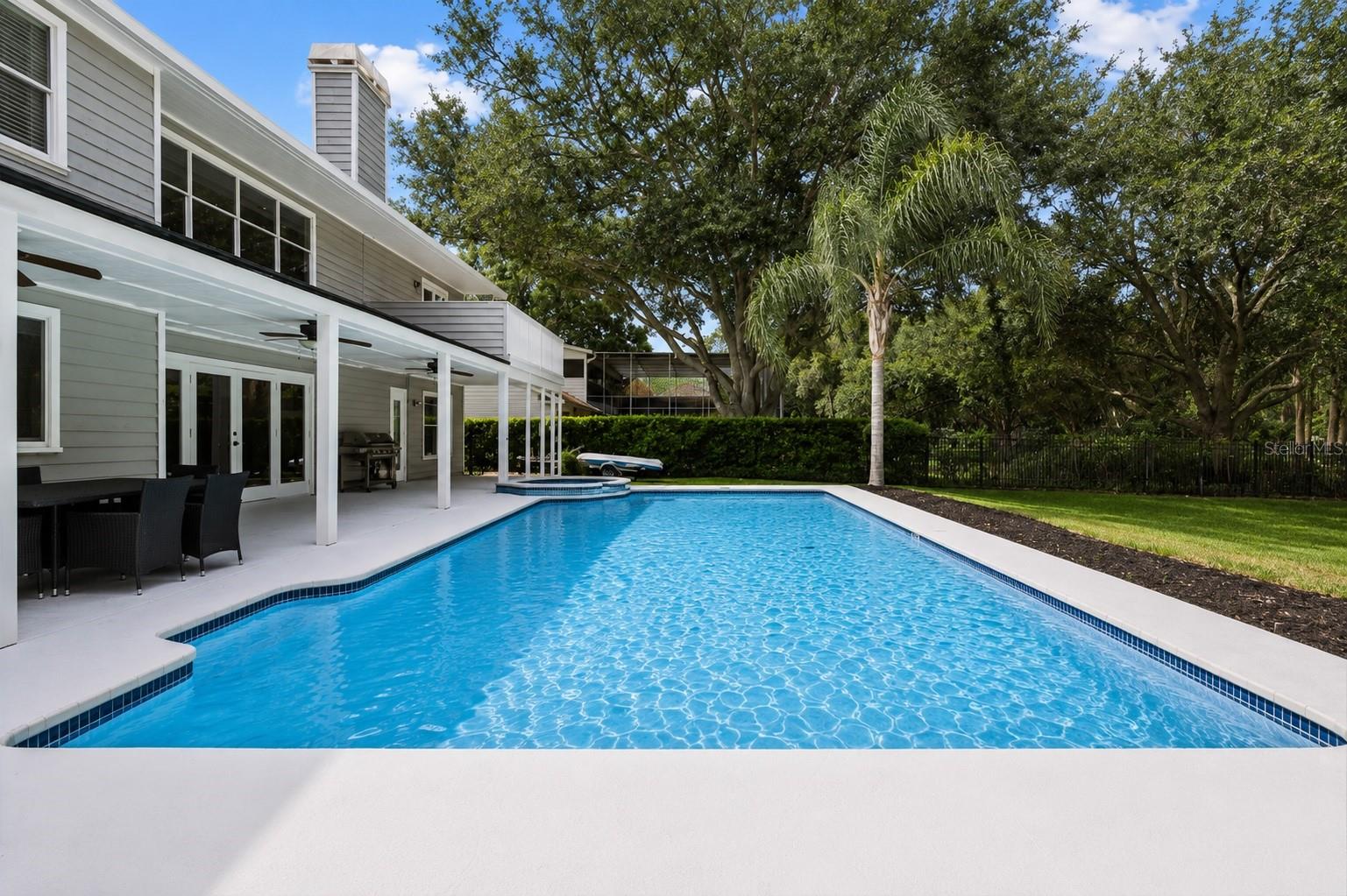 18010 CLEAR LAKE DR, LUTZ, FL, 33548