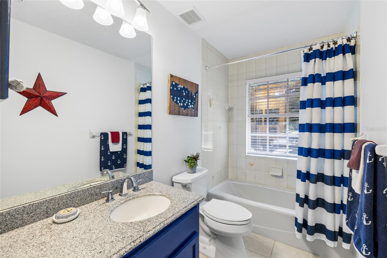 18010 CLEAR LAKE DR, LUTZ, FL, 33548