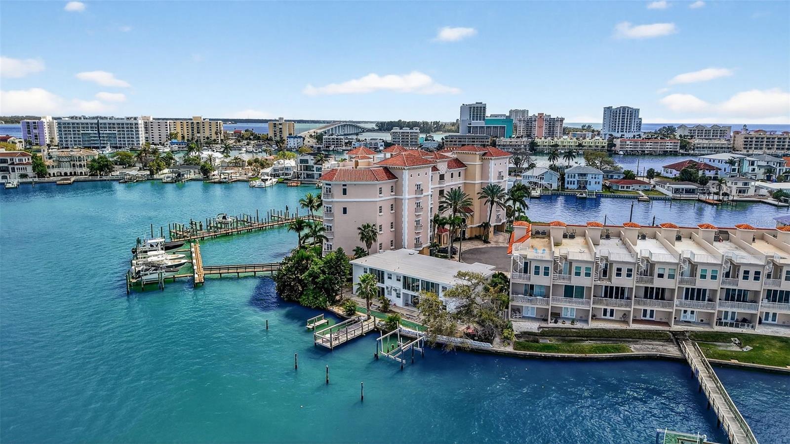 205 BRIGHTWATER DR #202, CLEARWATER BEACH, FL, 33767