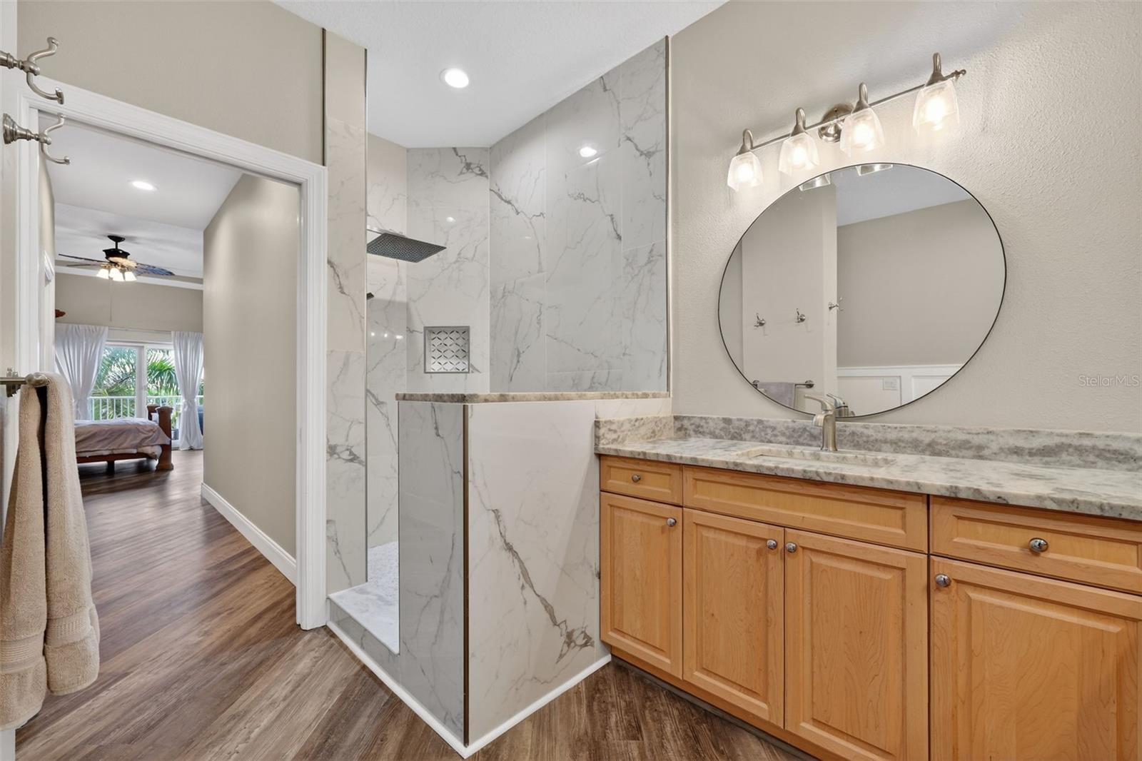 205 BRIGHTWATER DR #202, CLEARWATER BEACH, FL, 33767