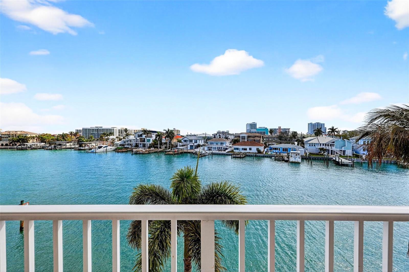 205 BRIGHTWATER DR #202, CLEARWATER BEACH, FL, 33767