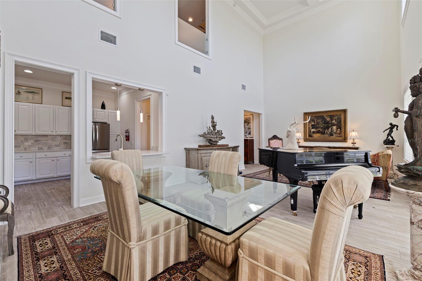 300 NEWBURY PL N, ST PETERSBURG, FL, 33716