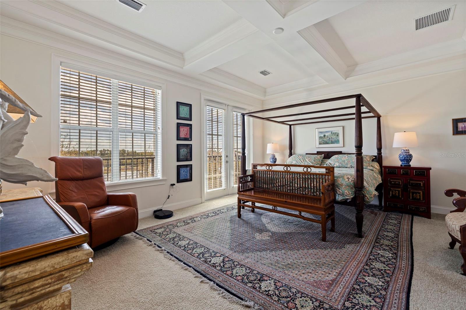 300 NEWBURY PL N, ST PETERSBURG, FL, 33716