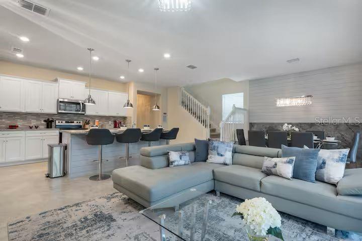 4030 LANA AVE, DAVENPORT, FL, 33897