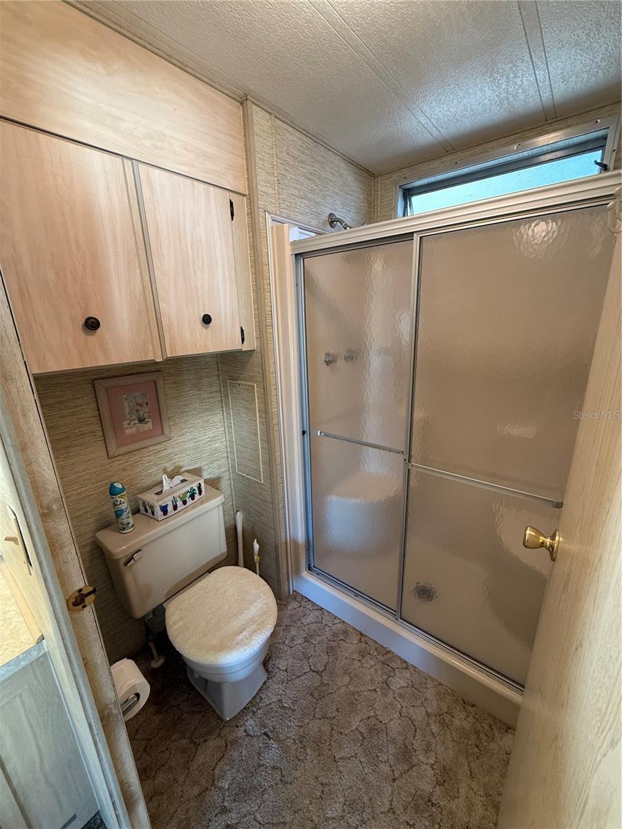 OM718084 Property Photo