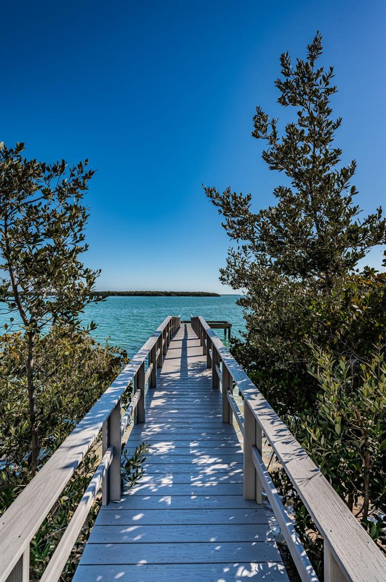 TB8472517 Property Photo