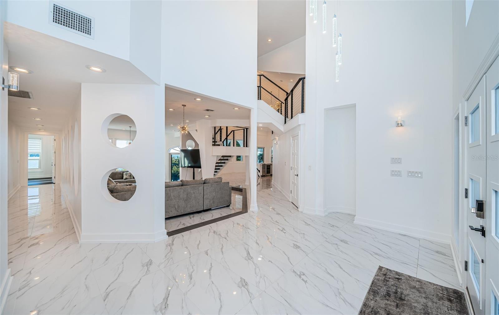 TB8472517 Property Photo