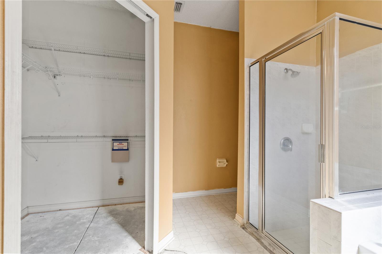 Primary Bathroom/Closet