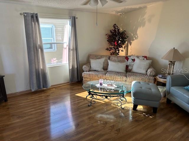 C7521490 Property Photo