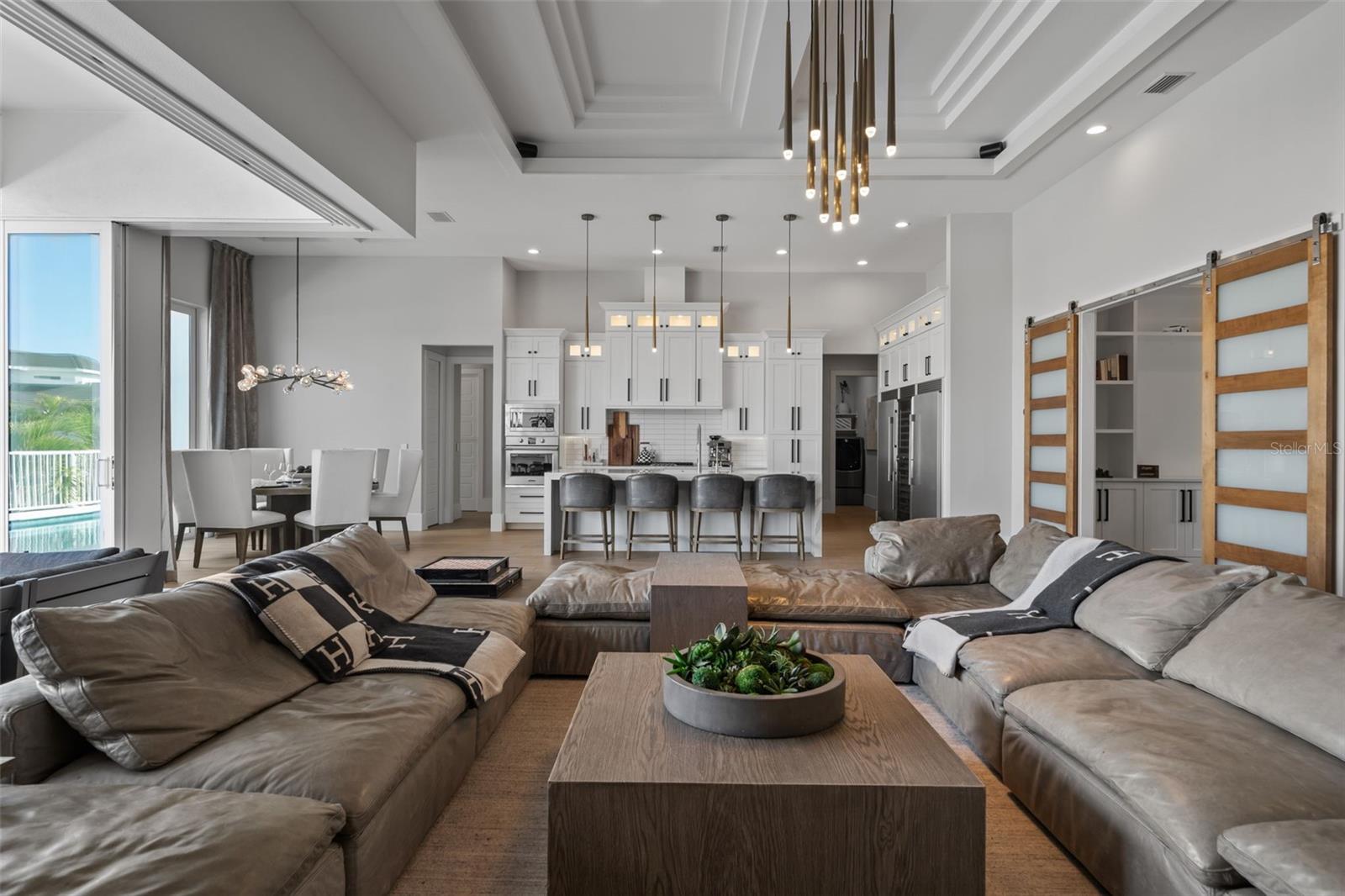 A4681246 Property Photo