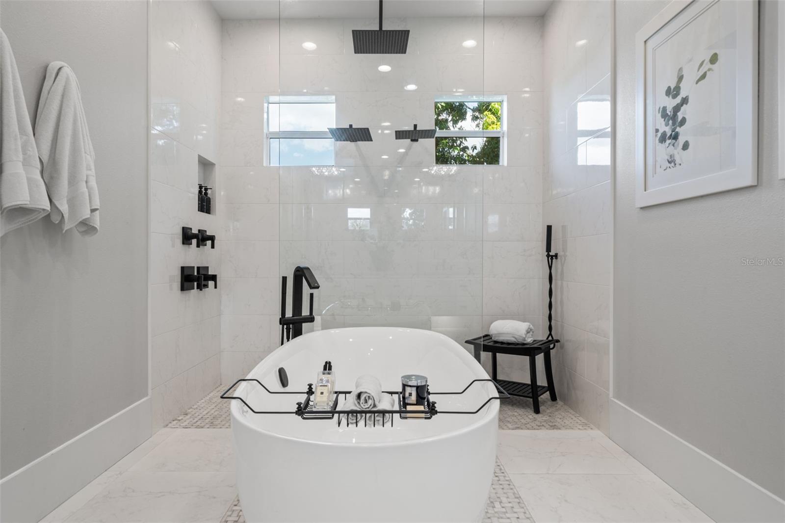 A4681246 Property Photo