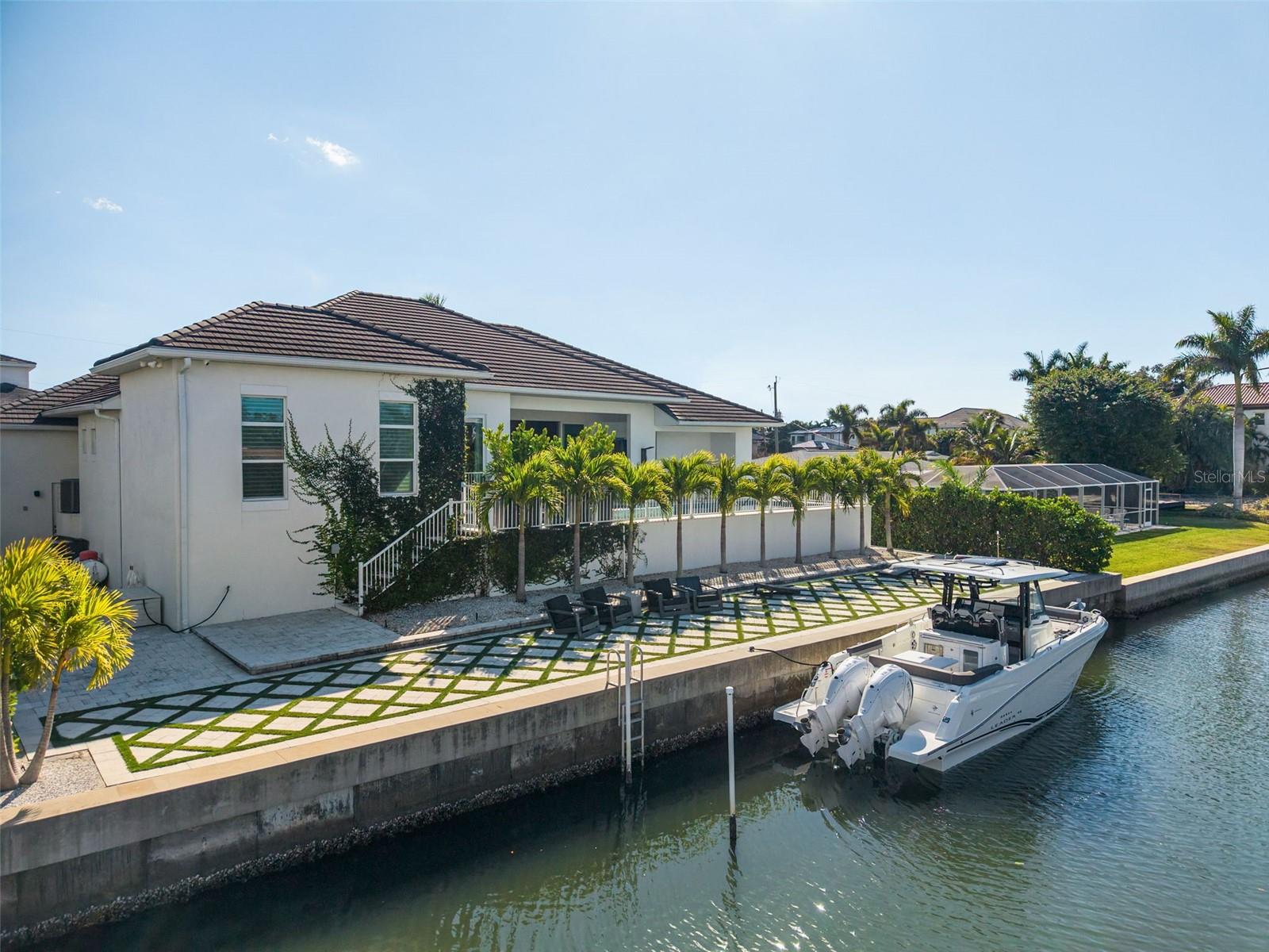 A4681246 Property Photo