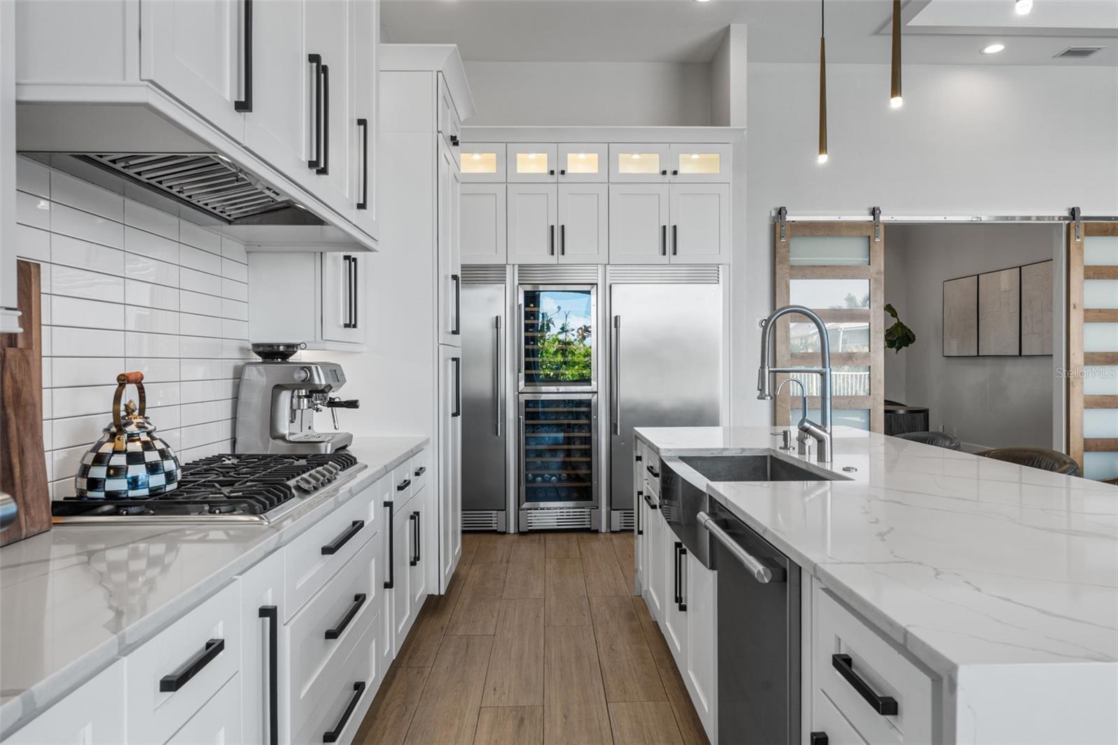 A4681246 Property Photo